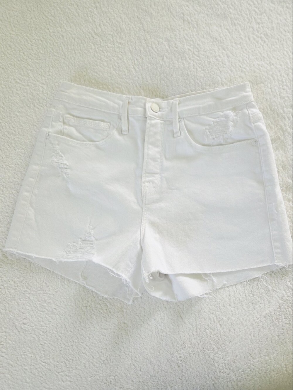 Good American ✨️ Women's White High-Rise Distressed Denim Shorts Size W25